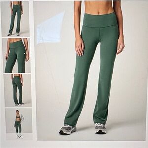 Vuori allthefeels straight leg pant XS Agate